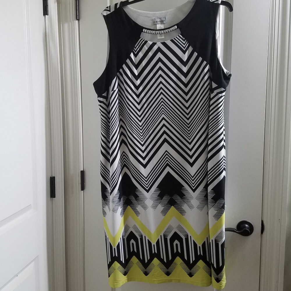 Sleeveless dress